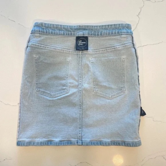 All About Eve Light Blue High-Waisted Denim Pencil Skirt – Size 6 - Picture 7 of 13